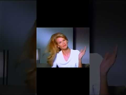 Вы слышали, как Клаудиа Шиффер говорит auf Deutsch? Вы слышали, как Клаудиа Шиффер говорит auf Deutsch?