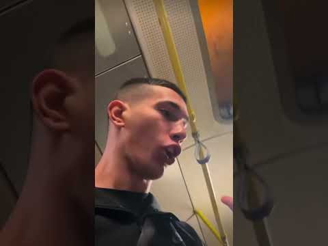 Я хочу его с собой в поликлинику брать Я хочу его с собой в поликлинику брать