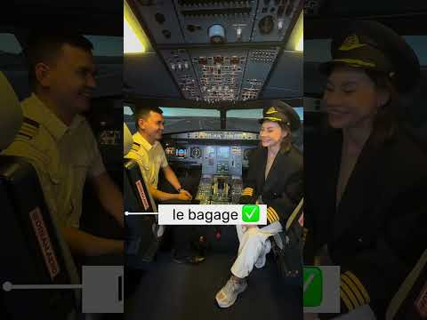 Пилот самолета угадывает слова на французском 