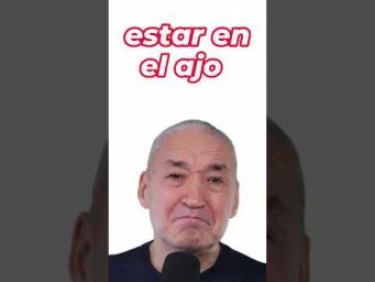 Испанский язык. Устойчивое выражение ESTAR EN EL AJO.#Shorts